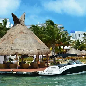 **** Station touristique Sunset Marina & Yacht Club Mexique